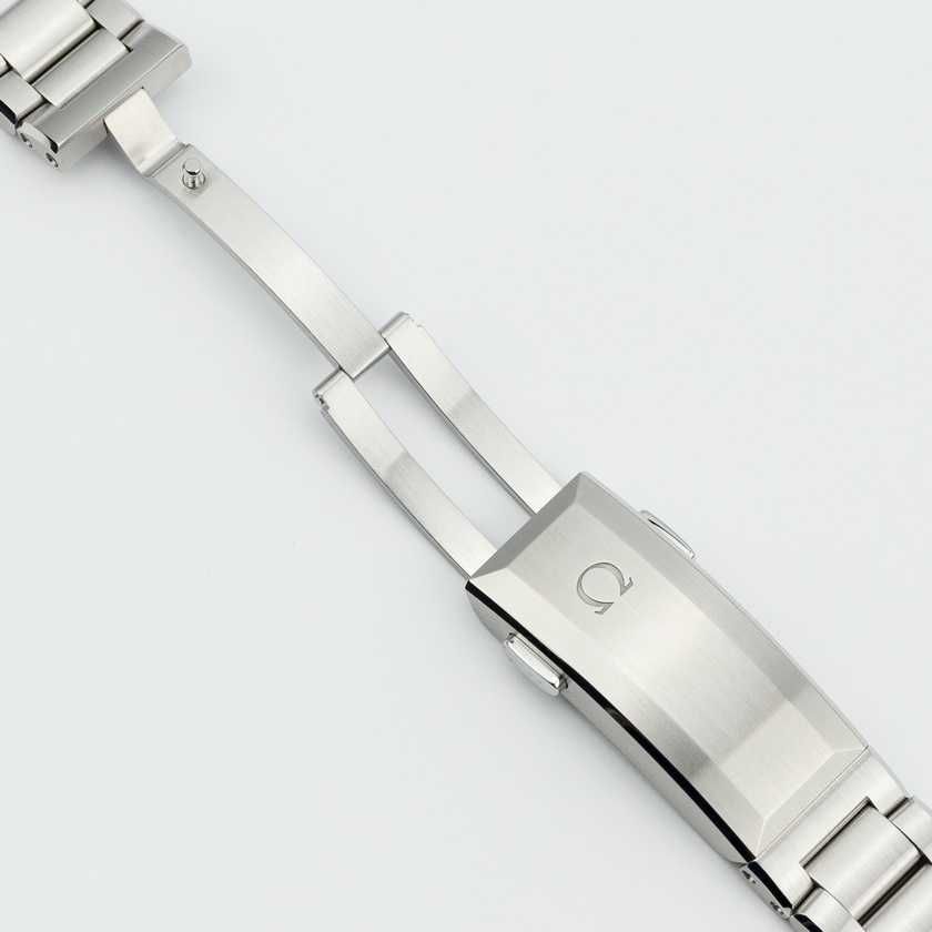 OMEGA Seamaster Planet ocean Ultra Deep O-Megasteel