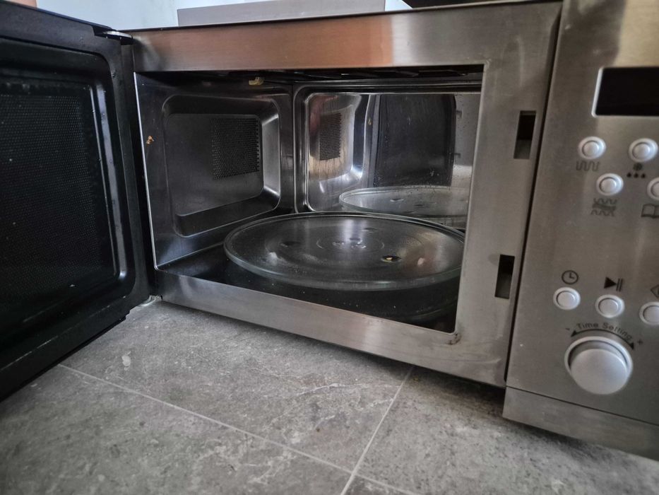 Микровълнова за вграждане Beko