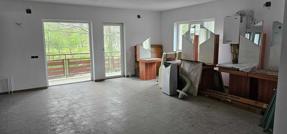 Inchiriez spatiu pentru clinica medicala sau birouri