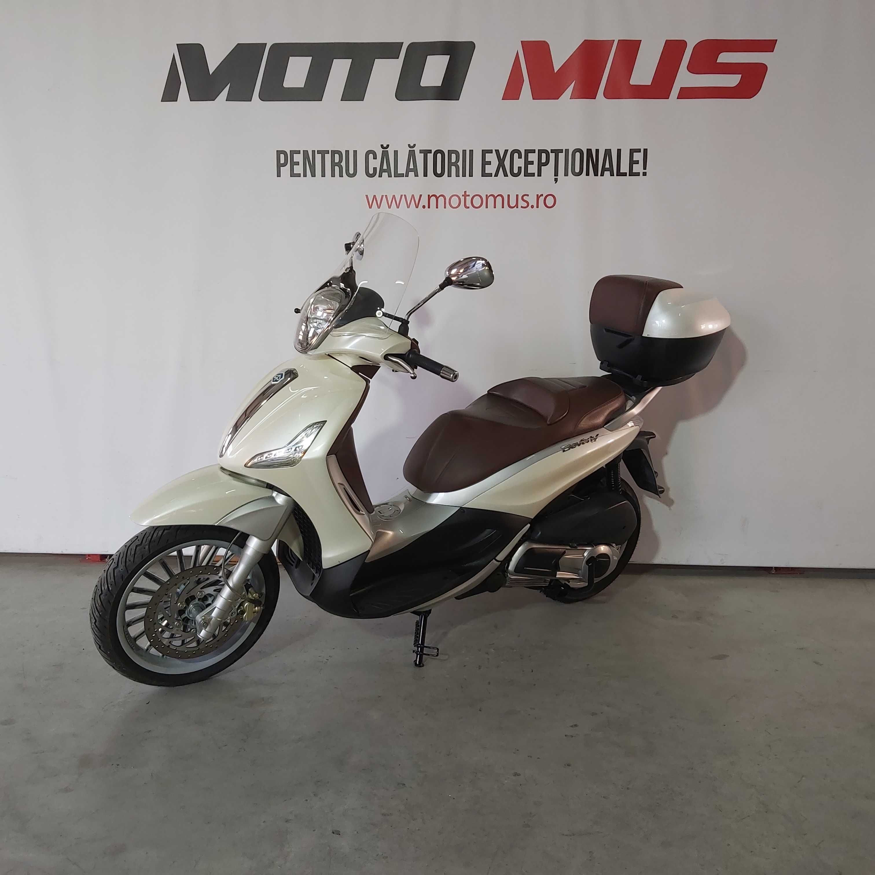 Scuter Piaggio Beverly 300 | P10860 | motomus.ro