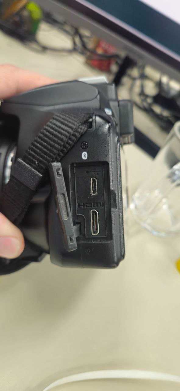 Nikon D3500 sotiladi