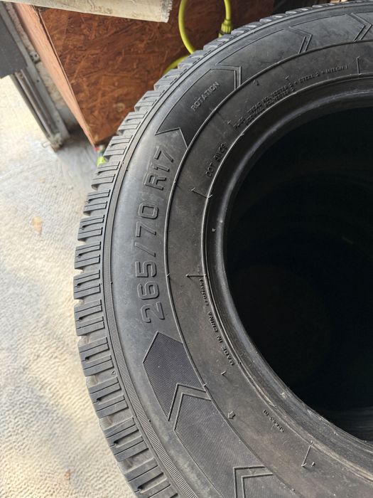 Anvelope iarna 265 70 R17