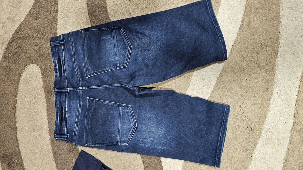 Set blugi treisferturi si tricou albastru 158 164