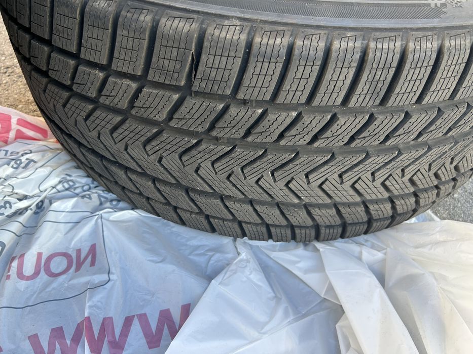 Anvelope iarna 275 40 21  GRIPMAX SUREGRIP PRO WINTER