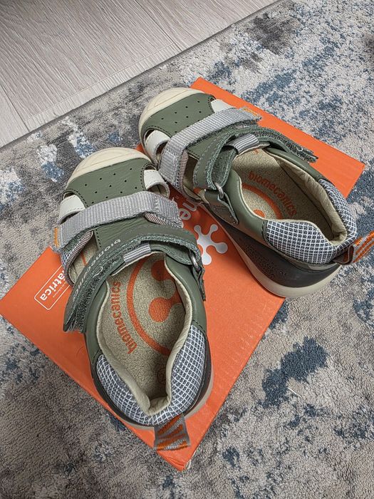 Sandale Biomecanics nr. 23