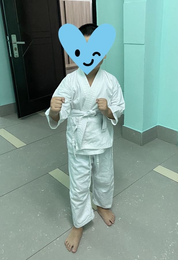 Кимано 4-6 лет в отличном состояний