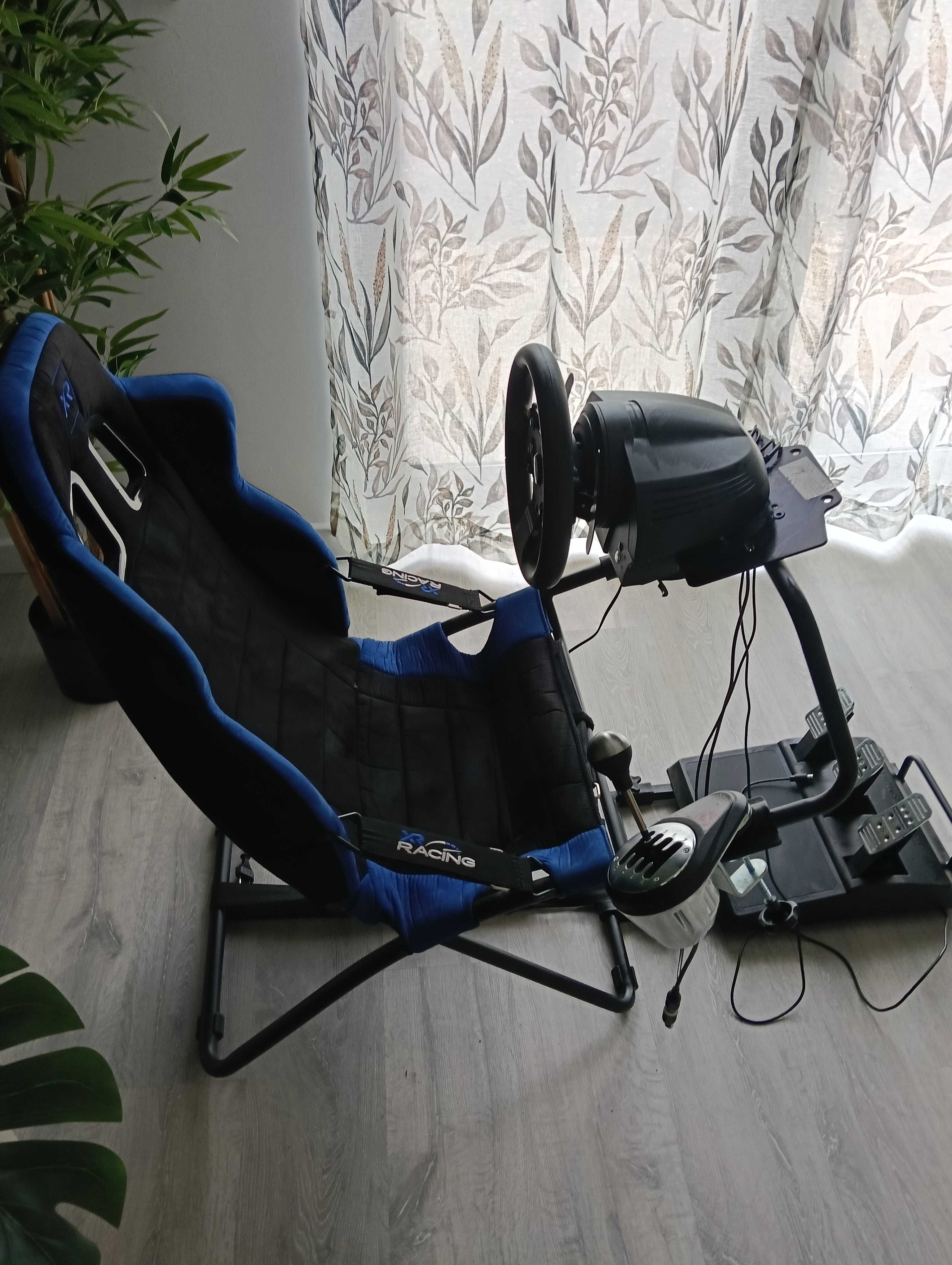 Volan gaming Thrustmaster TMX PRO plus Playseat
