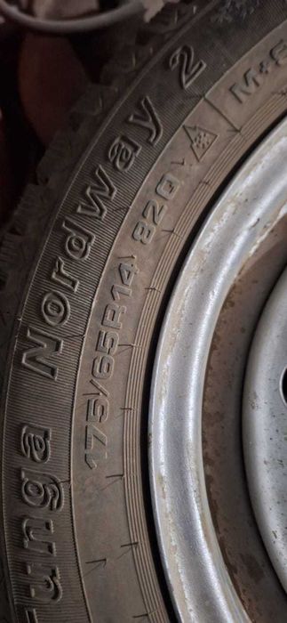 Шины с дисками зимние  баллоны