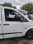 Usi fata Mercedes-Benz Vito an 2012
