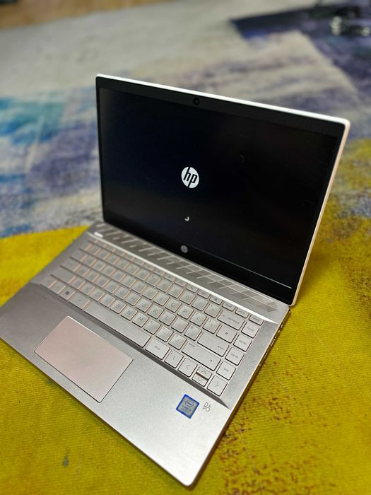 laptop hp 14 ce00xx, i3 gen 8, alb