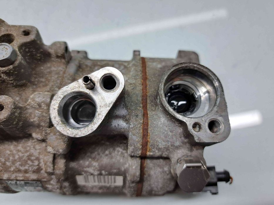 Compresor clima  Skoda Octavia 3 (5E3) [Fabr 2012-2020] 5Q0820803 1.6