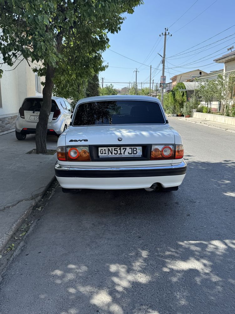 Волга 31105 Сотилади