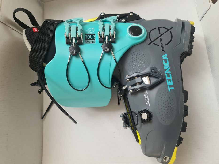 De vanzare clapari de tura dama Tecnica Zero G Tour Scout