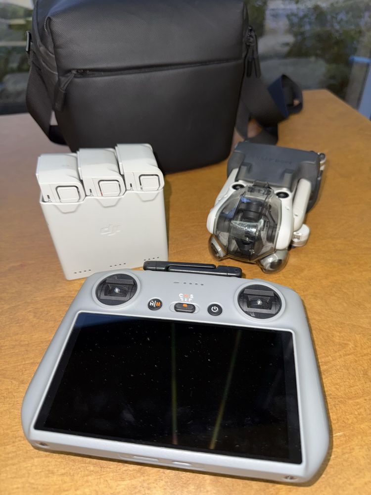 Дрон DJI 4 mini pro срочно продам