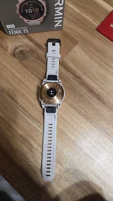 De vânzare: Garmin Fenix 7S Solar – Rose Gold, 42mm (ca nou)