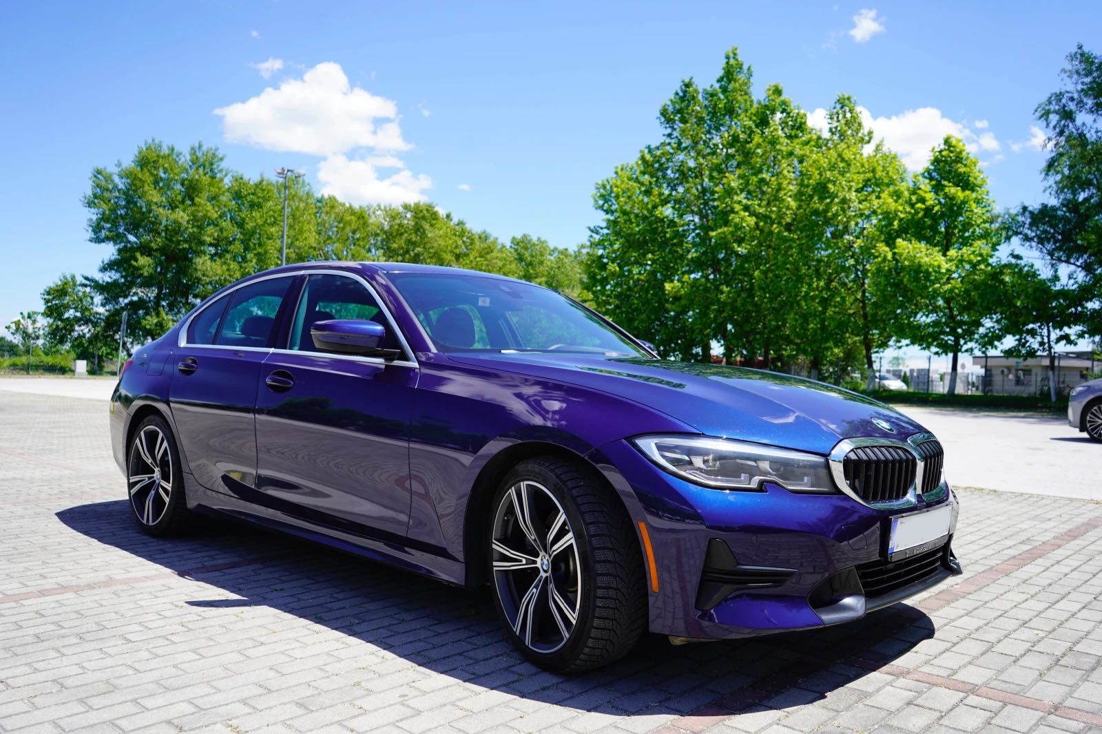 BMW 330 xDrive/KEYLESS/ Virtual Cockpit/ Sport Line