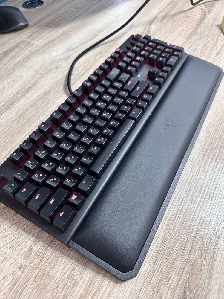 Клавиатура Razer Blackwidow Elite