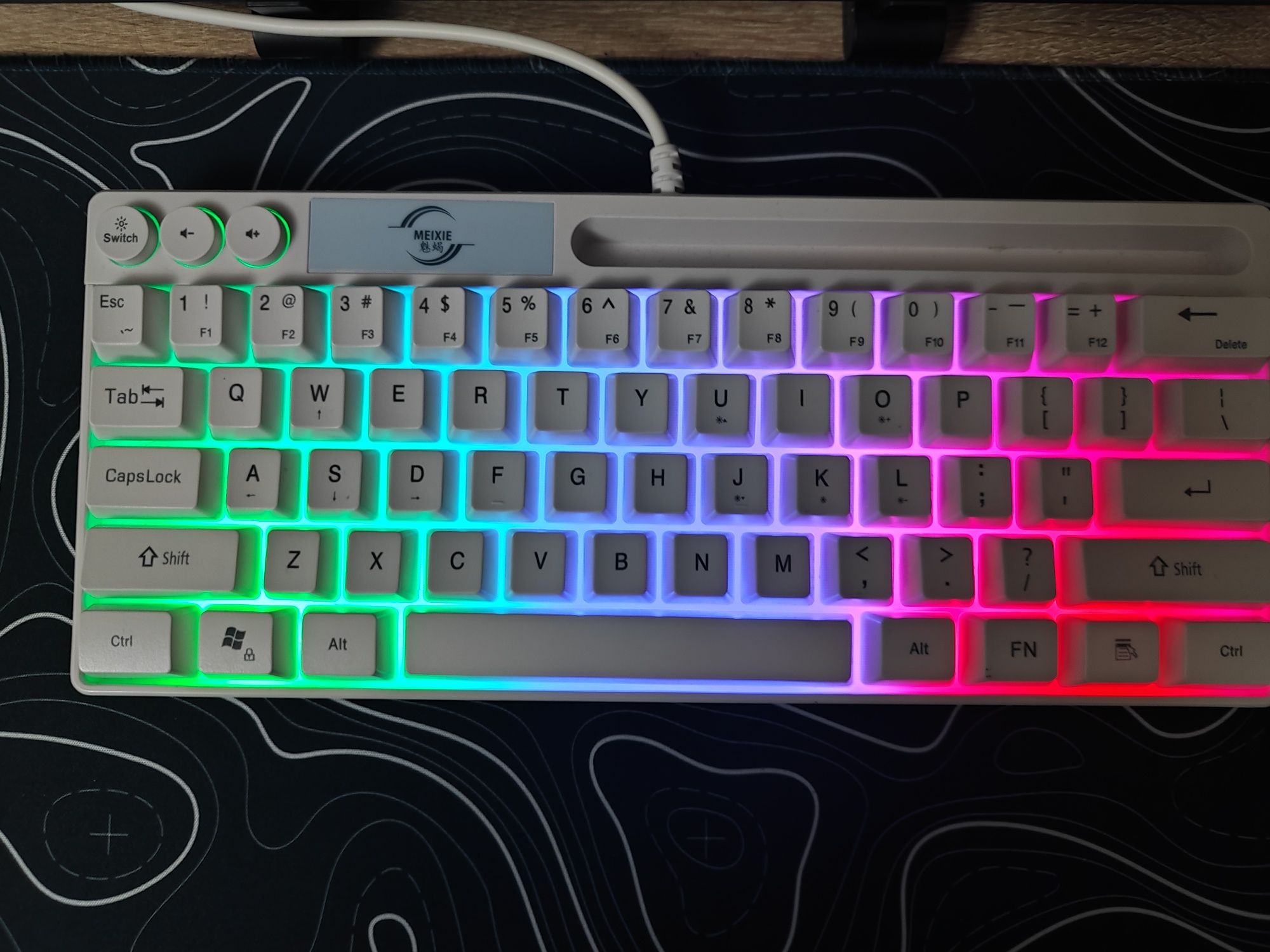 Клавиатура RGB подсветка