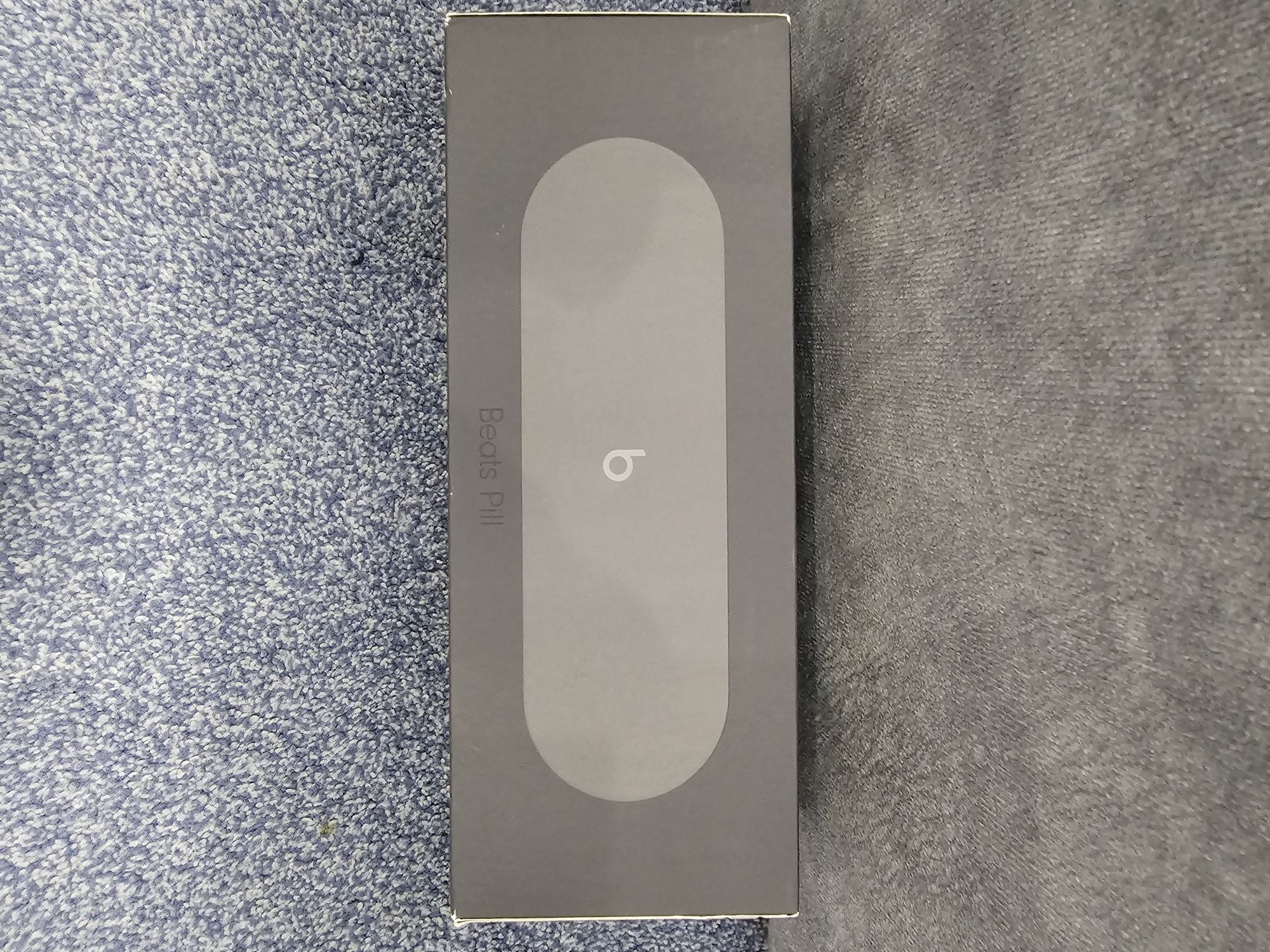 Беспроводная колонка Beats Pill Apple Kim Kardashian Light Gray