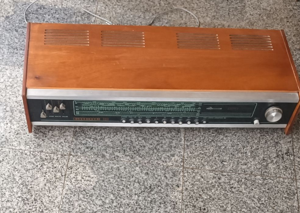 Aparat vechi de Radio, Bucur