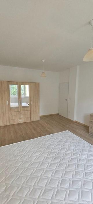 Дава се под наем Двустаен апартамент в София, Център - 46 кв.м за 796.62 € - Снимка #3