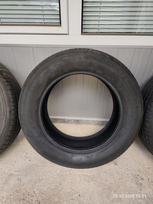 ЛЕТНИ ГУМИ HANKOOK 225/60/17-ДОТ 23-4 бр.перфектни,нов внос