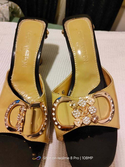 Papuci, saboti Louis Vuitton 38