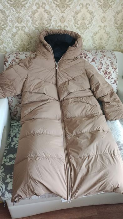 Продам пуховик женский