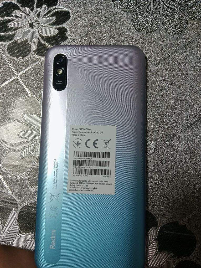 Продам телефон Redmi 9A