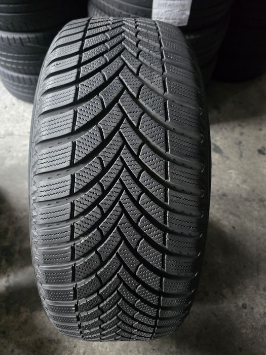Semperit 235/50 R19 103V MS iarnă