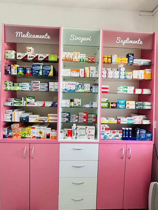 Vand Farmacie afacere la cheie