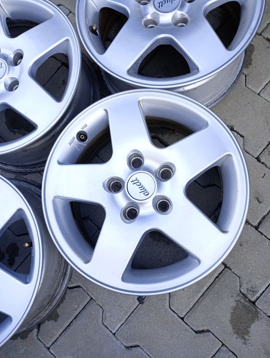 4 jante aliaj 5x114,3 R15 Renault Megane 3 4 scenic