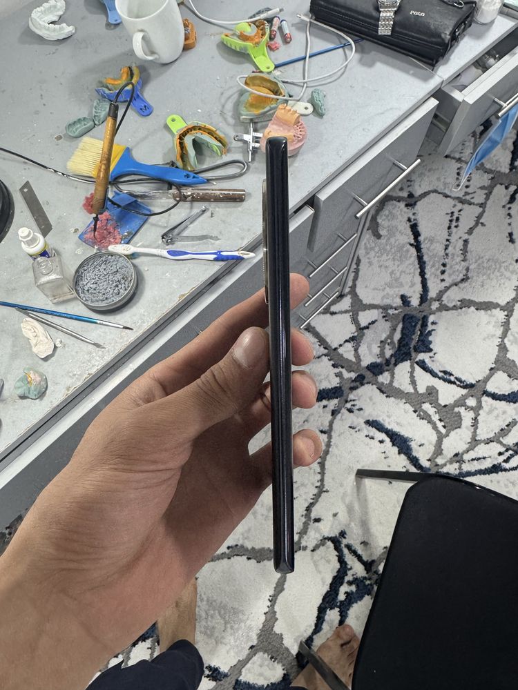 Honor 9B holati ideal. Faqat…