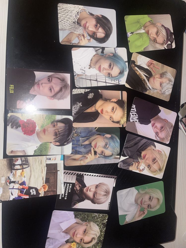 Albume si photocarduri Stray kids
