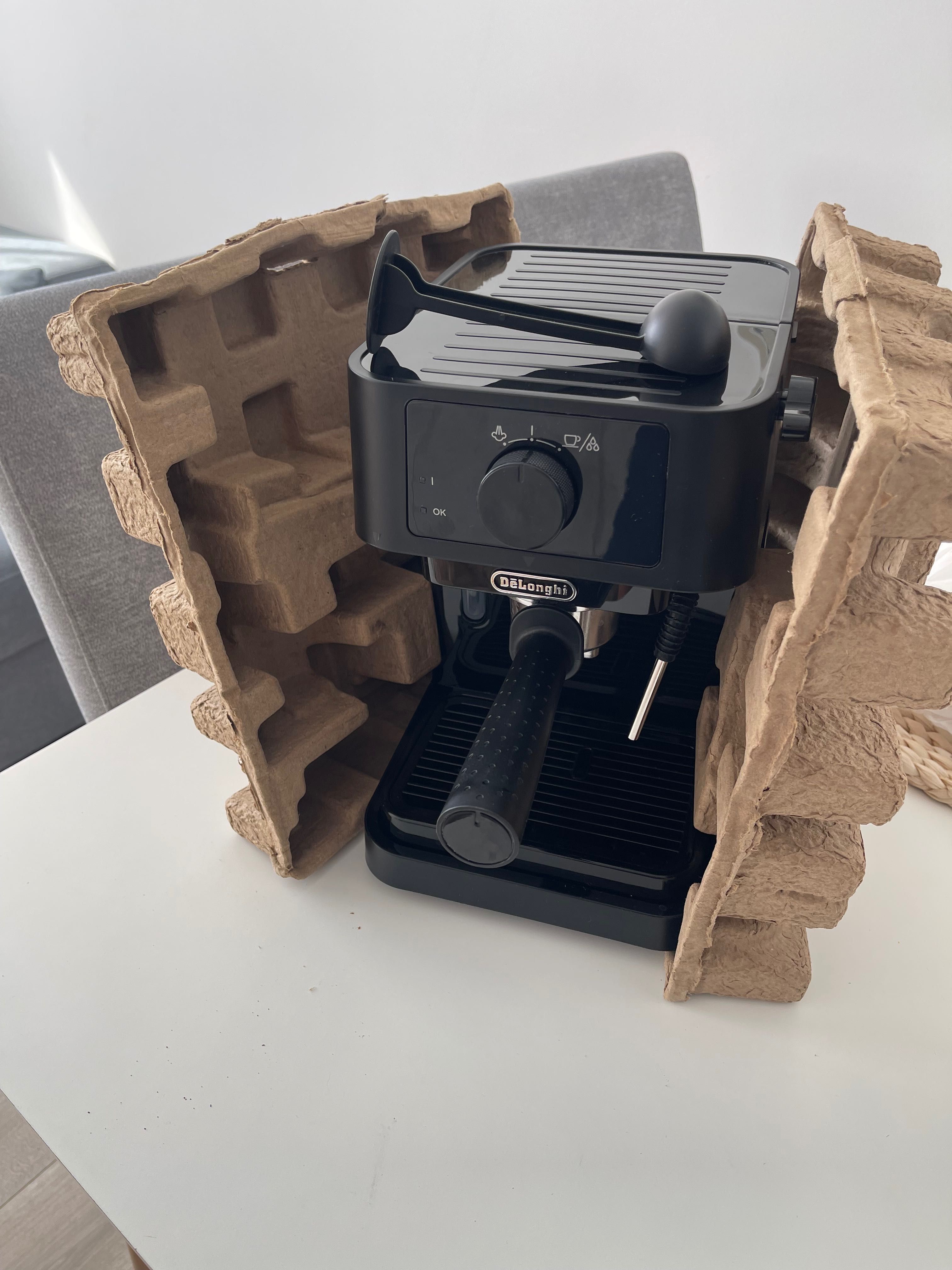 Кафе машина Delonghi