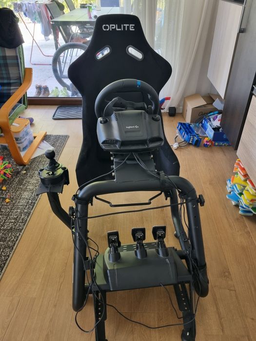 OPLITE Cockpit GTR S8 Infinity + Logitech G29 ( PLAYSEAT )