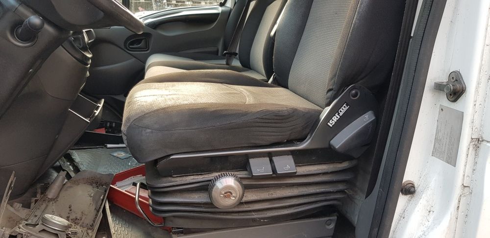 На части Ивеко/Iveco Daily 35s21