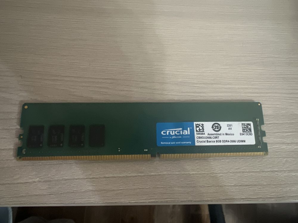 Озу на 8гб Crucial DDR4 2666