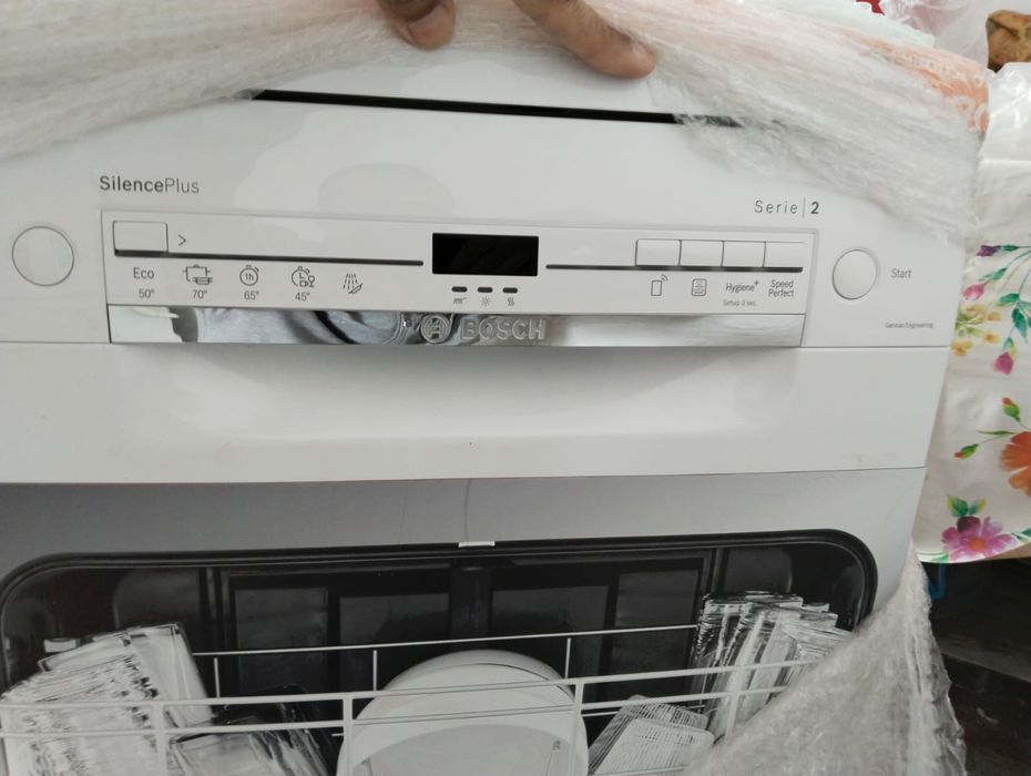Посудомоечий автомат Новый