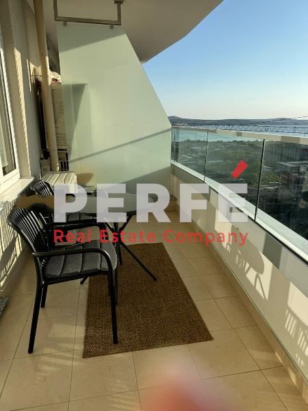 Дава се под наем Двустаен апартамент в Бургас, Славейков - 70 кв.м за 639 € - Снимка #6