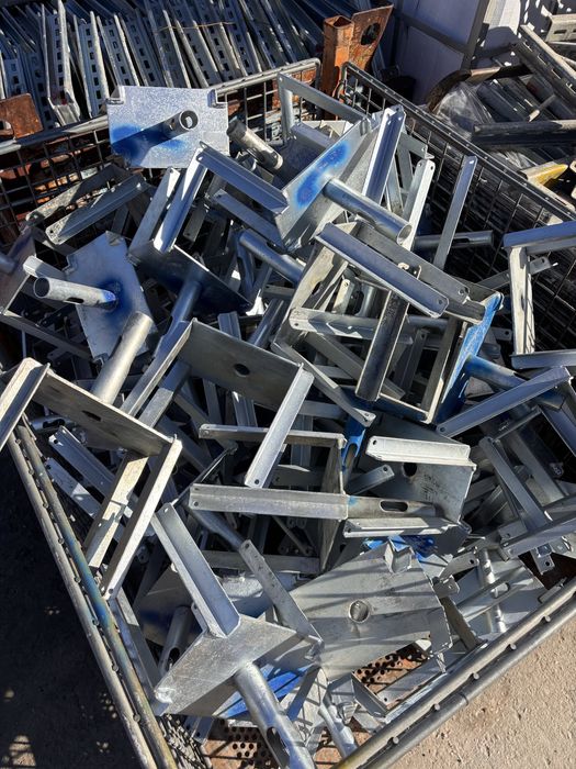 Popi metalici rezistenta 20Kn, monanti, trepied popi,grinda doka lana