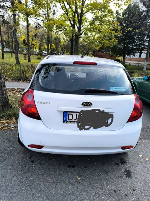 Vând KIA ceed 2008
