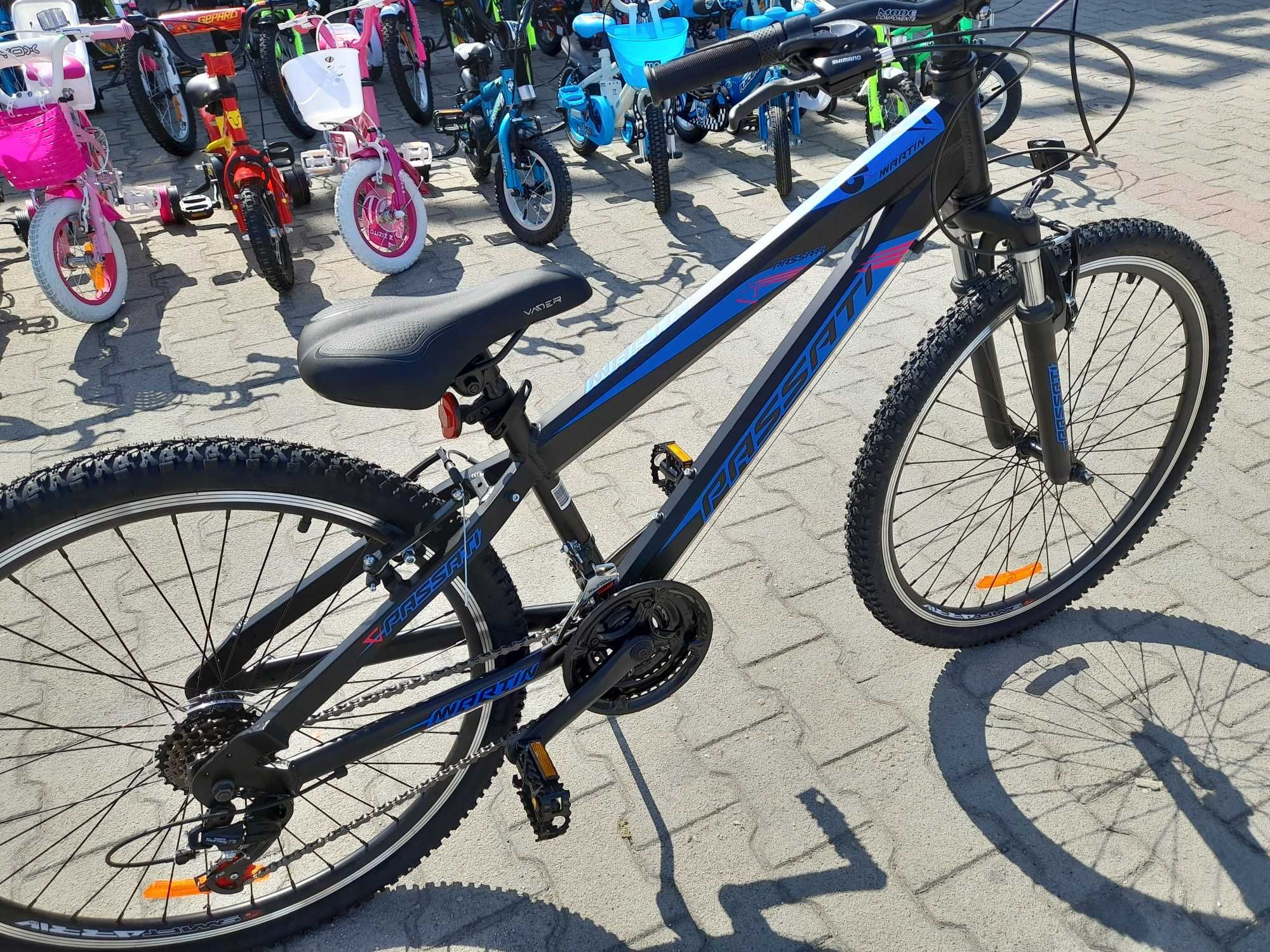 PASSATI Велосипед 26" MARTYN алумин черен със син стикер