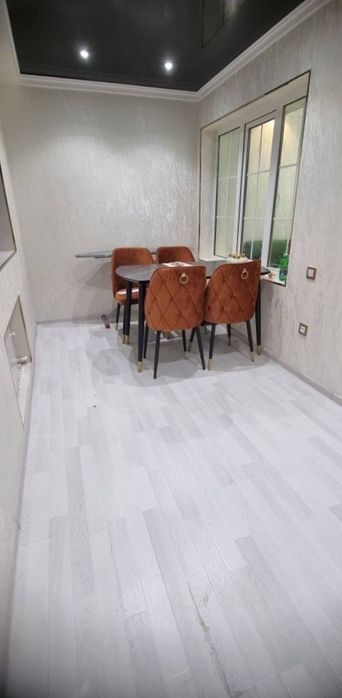 Квартира продается 2/4/4 на Ц 1