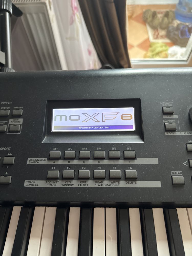 Sintetizator Yamaha Mox F8