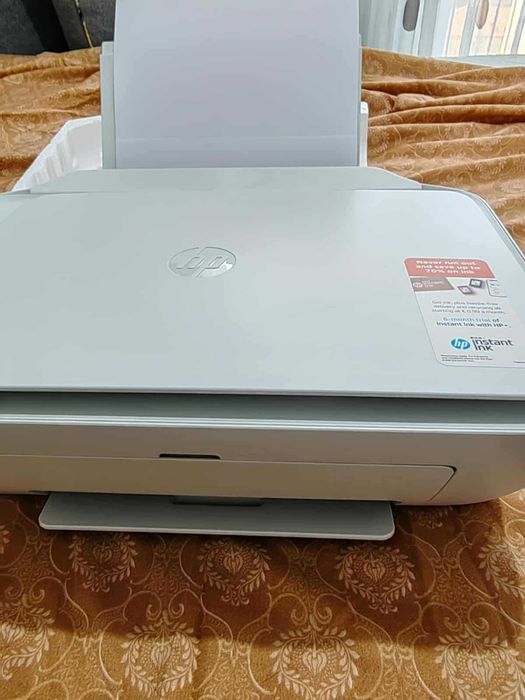 Imprimantă HP 2710e