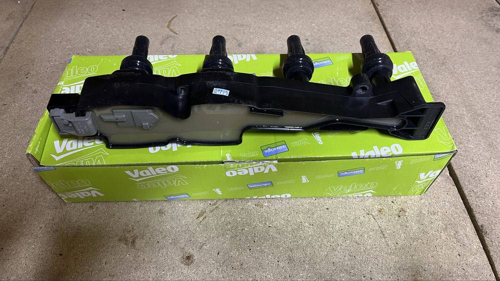 Катушка зажигания peugeot