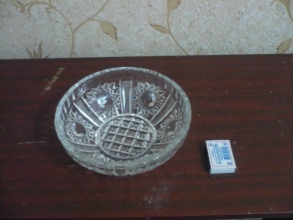 Хрустальные советские вазы для салатов, фруктов или сладостей