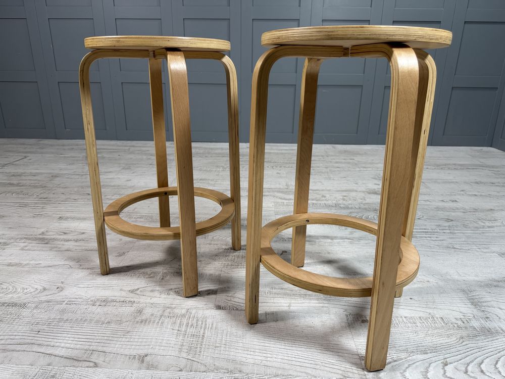 Високи табуретки - Alvar Aalto Р411