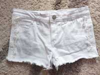 Детски бели дънкови къси панталонки с дантелен елемент 9-10г. 140см